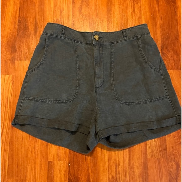 C&C California Pants - C&C California Gray Linen Shorts Size 8.